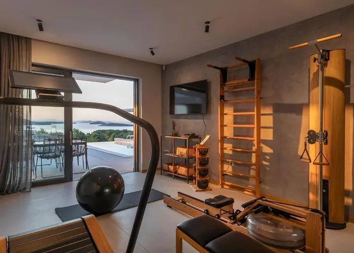 Konstanca Villa Jezera