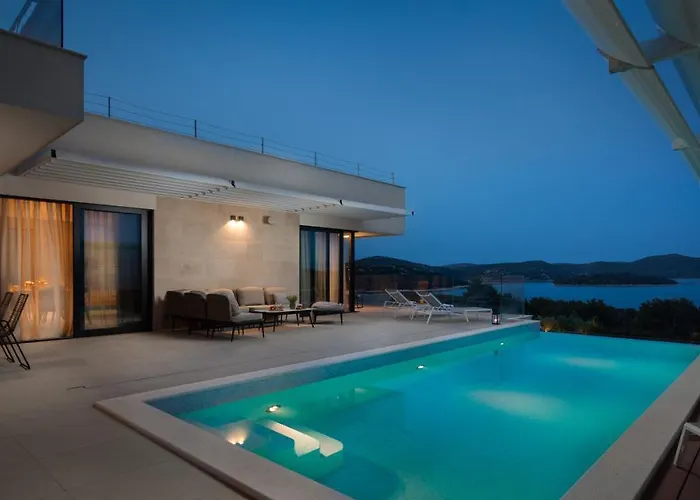 Konstanca * יזרה